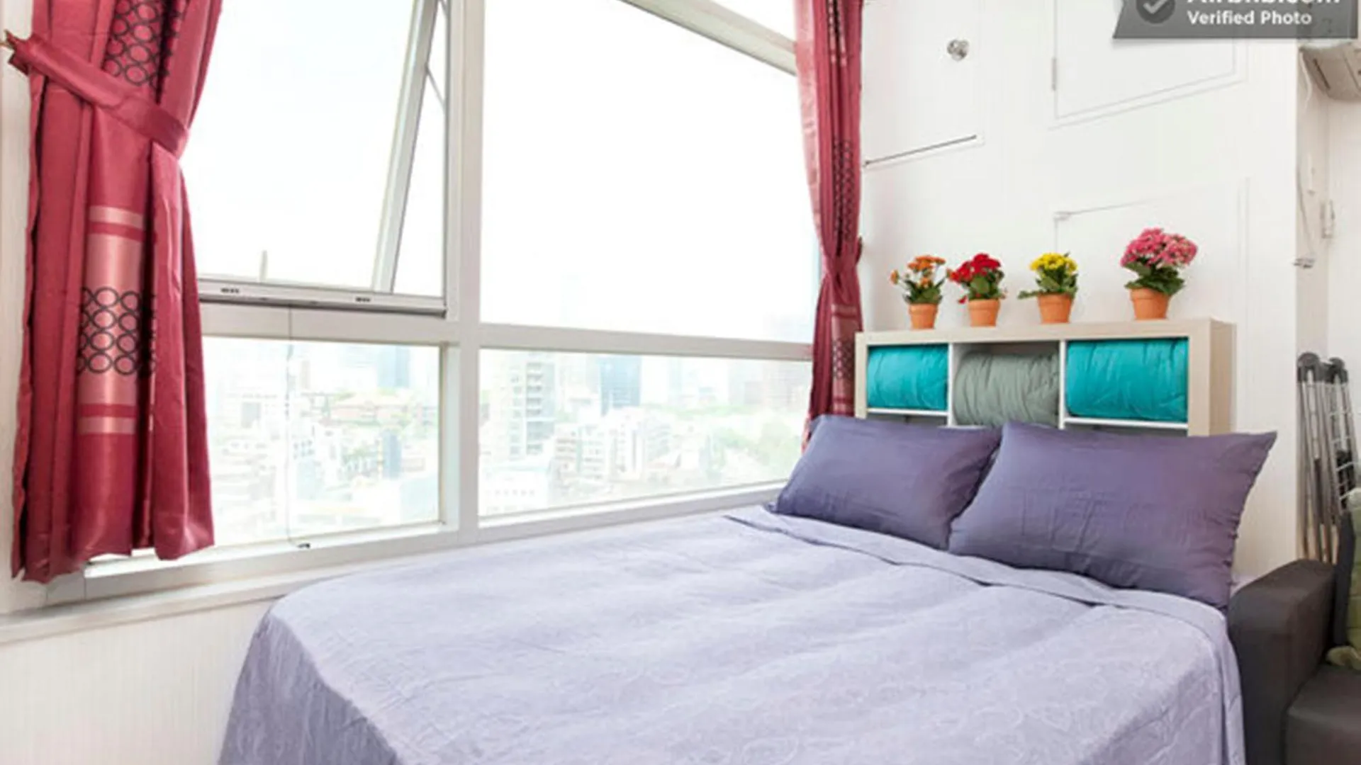 Seoul Town House Apartment